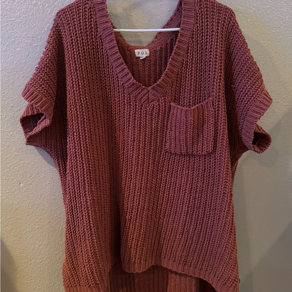 Women's V-Neck Sweater in Mauve